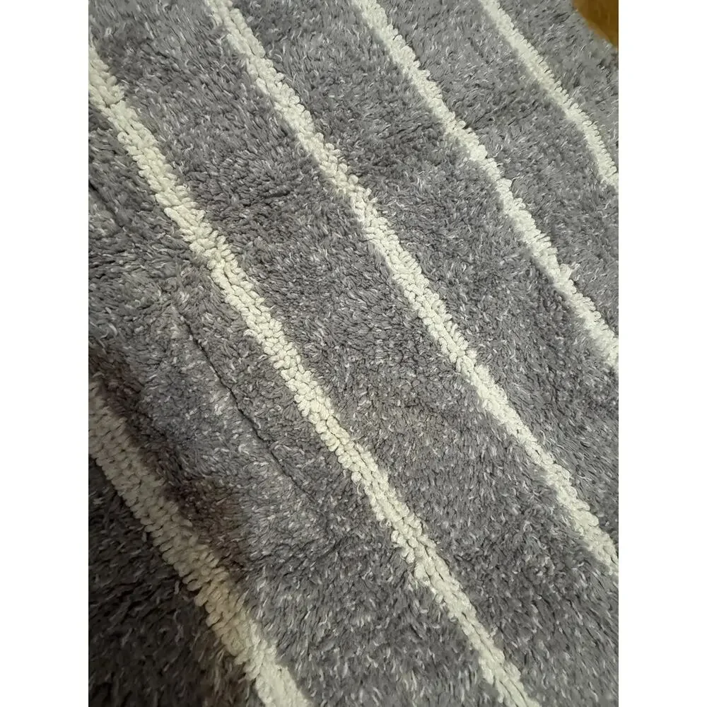 Vera Wang Luxury Plush Reversible Bath Bathroom Rug 21